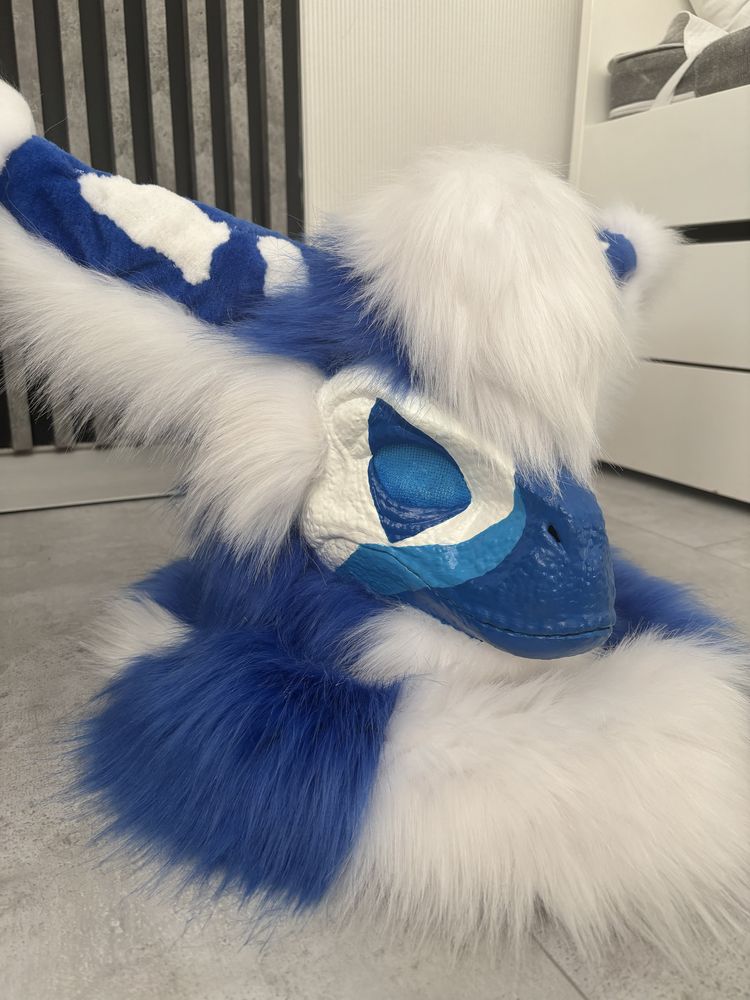 Fursuit dino maska