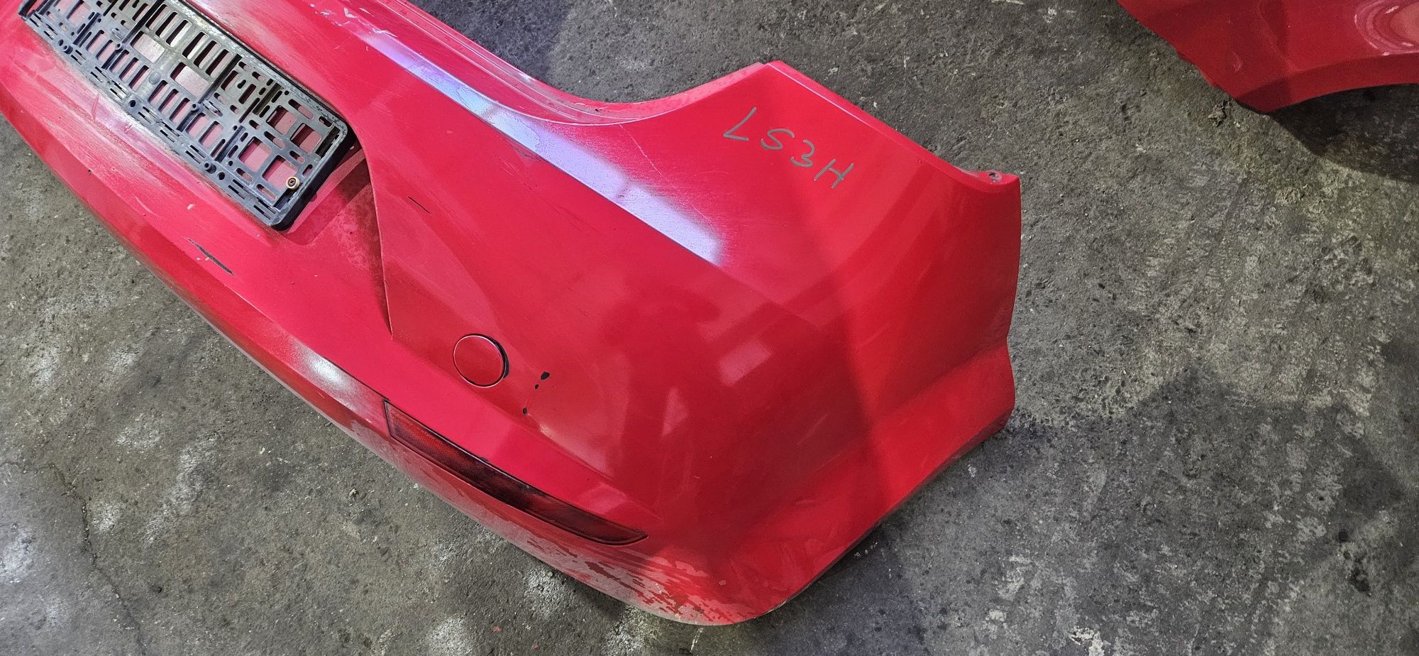 Leon II Zderzak Tył LS3H