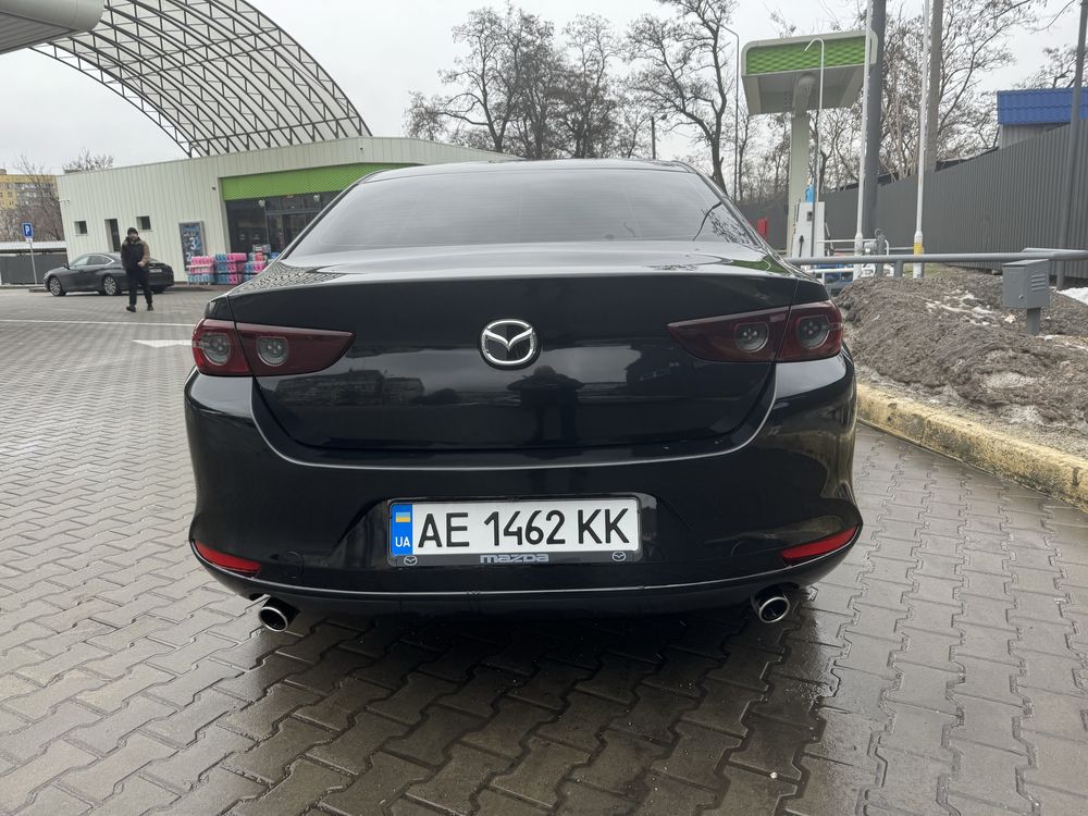 Mazda 3 2021 року