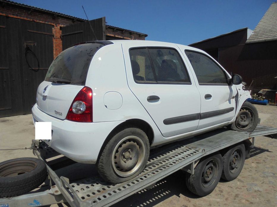 Renault Clio Campus 2012r. 1.2 benzyna 5 drzwi kolor biały na części