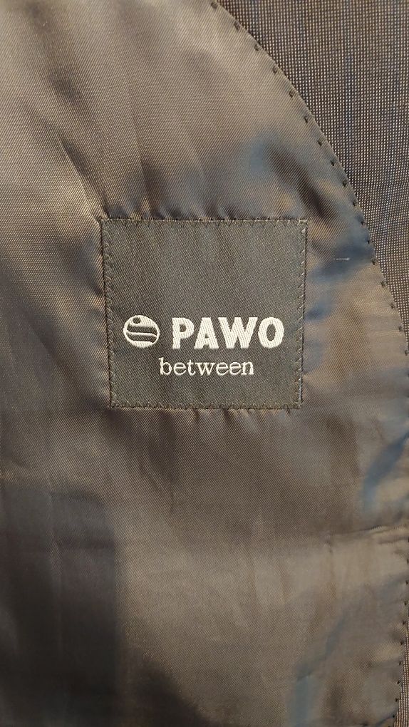Garnitur męski Pawo between