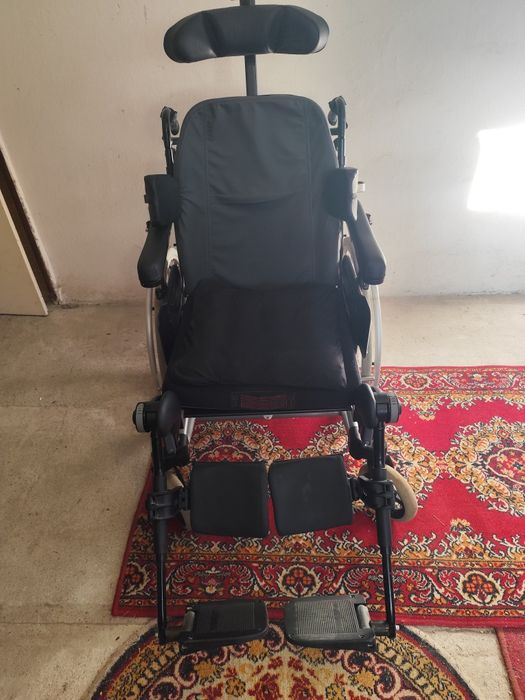 Wózek inwalidzki z funkcją spania Invacare