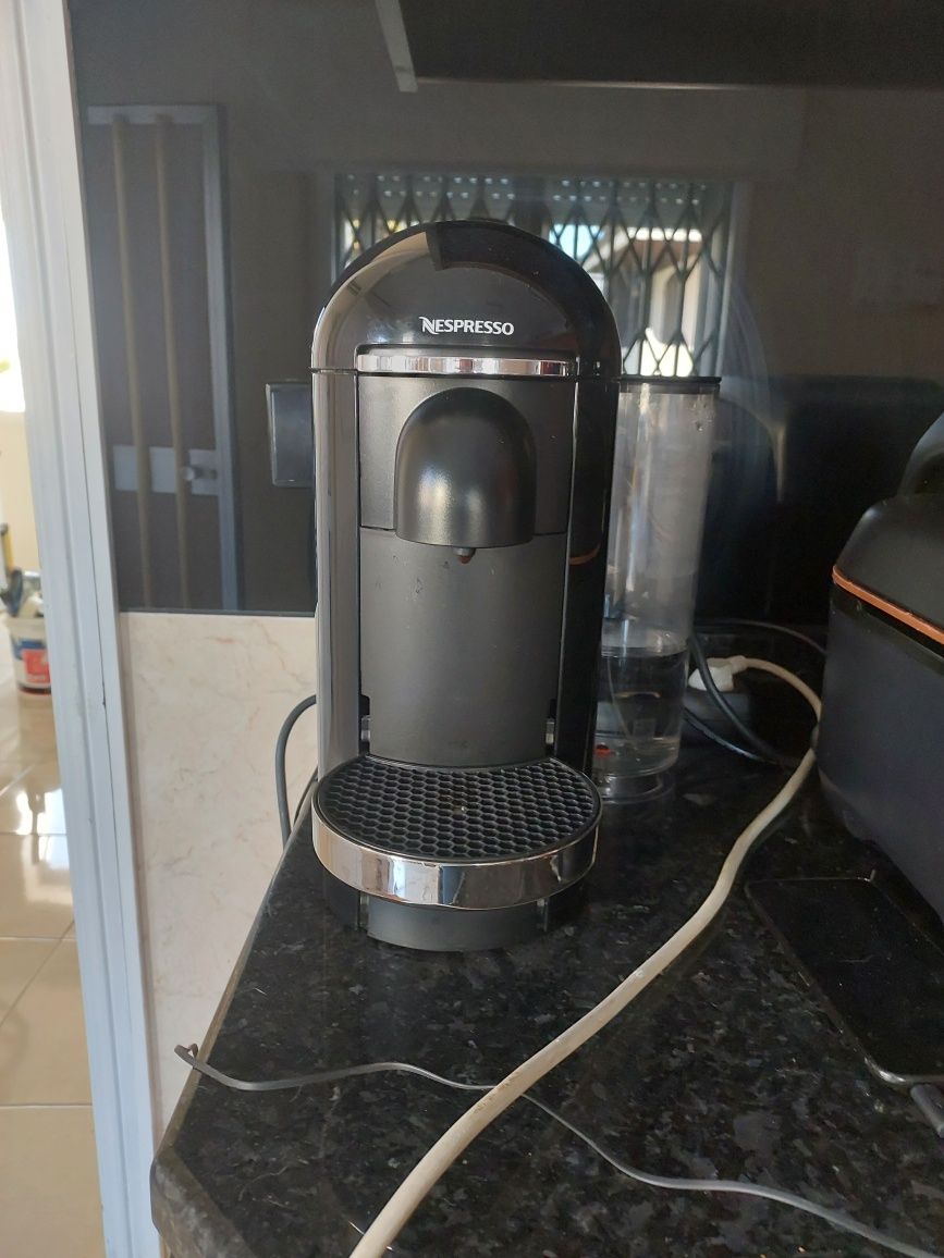 Máquina de café Nespresso