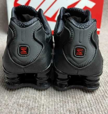 Buty NikeShox TL Moda Obuwie sportowe rozmiar.38
