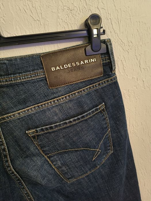 Męskie jeansy Baldessarini Jack No16501 W33 L34