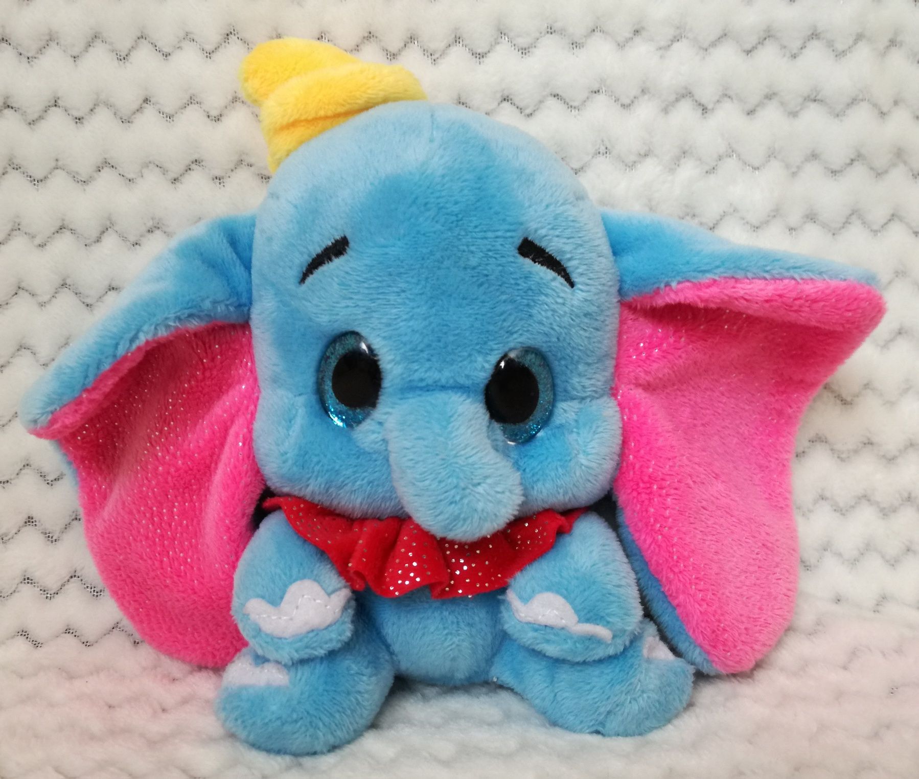 Śliczna maskotka Słonik Dumbo Disney Posh Paws