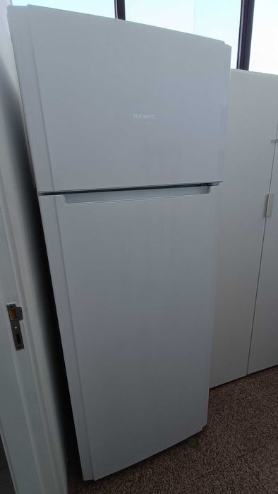 Frigorífico HOTPOINT-Ariston