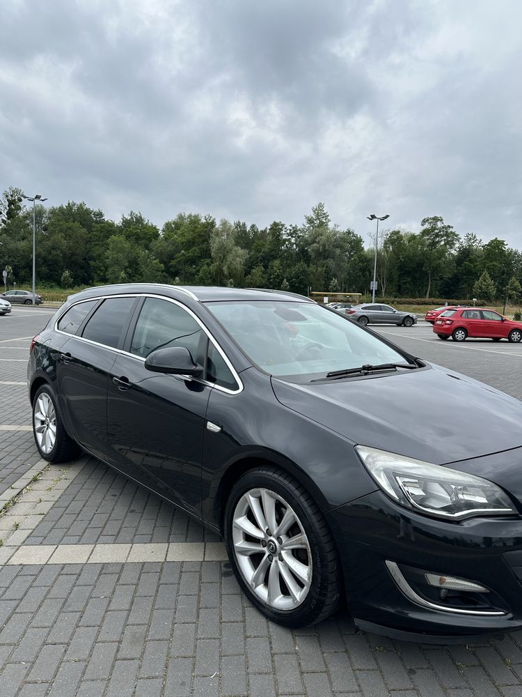 Opel Astra Sport Tourer 1.7 CDTI – 2014