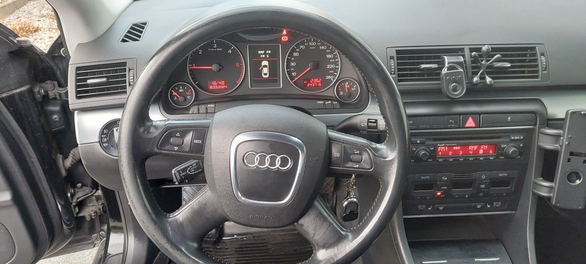 Audi A4B7 kombi 2005r