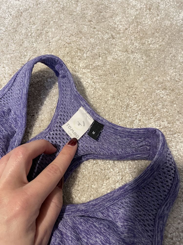 Komplet treningowy damski - legginsy i stanik sportowy