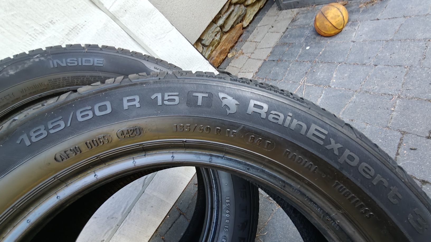 185/60/15 opony letnie uniroyal rainexpert