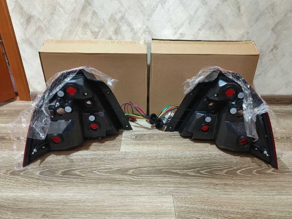 Фонарь задний левый правый Авео Т250 Вида Chevrolet Aveo Vida стопы