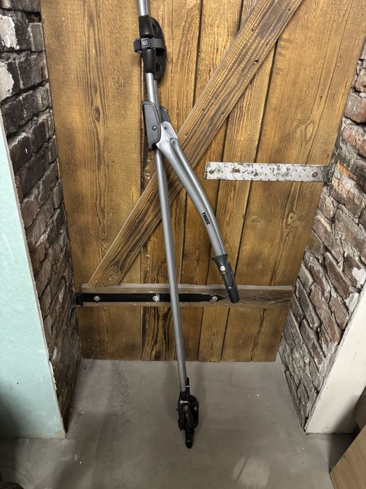 Uchwyt rowerowy na bagaznik dachowy Thule FreeRide 532