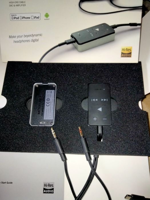 Beyerdynamic Impacto Universal High-End DAC i wzmacniacz słuchawkowy .