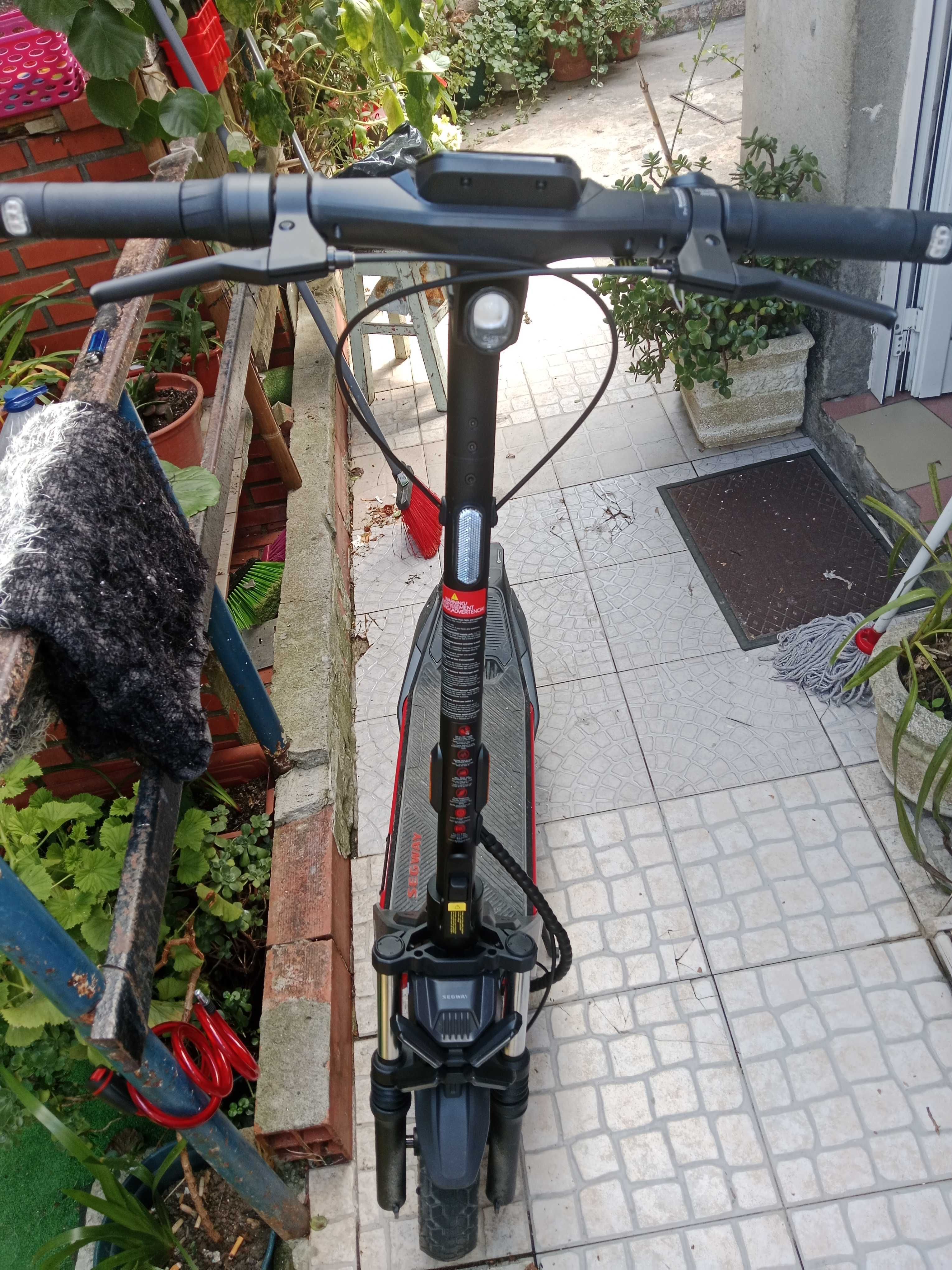 Trotinete segway zt 3 pro