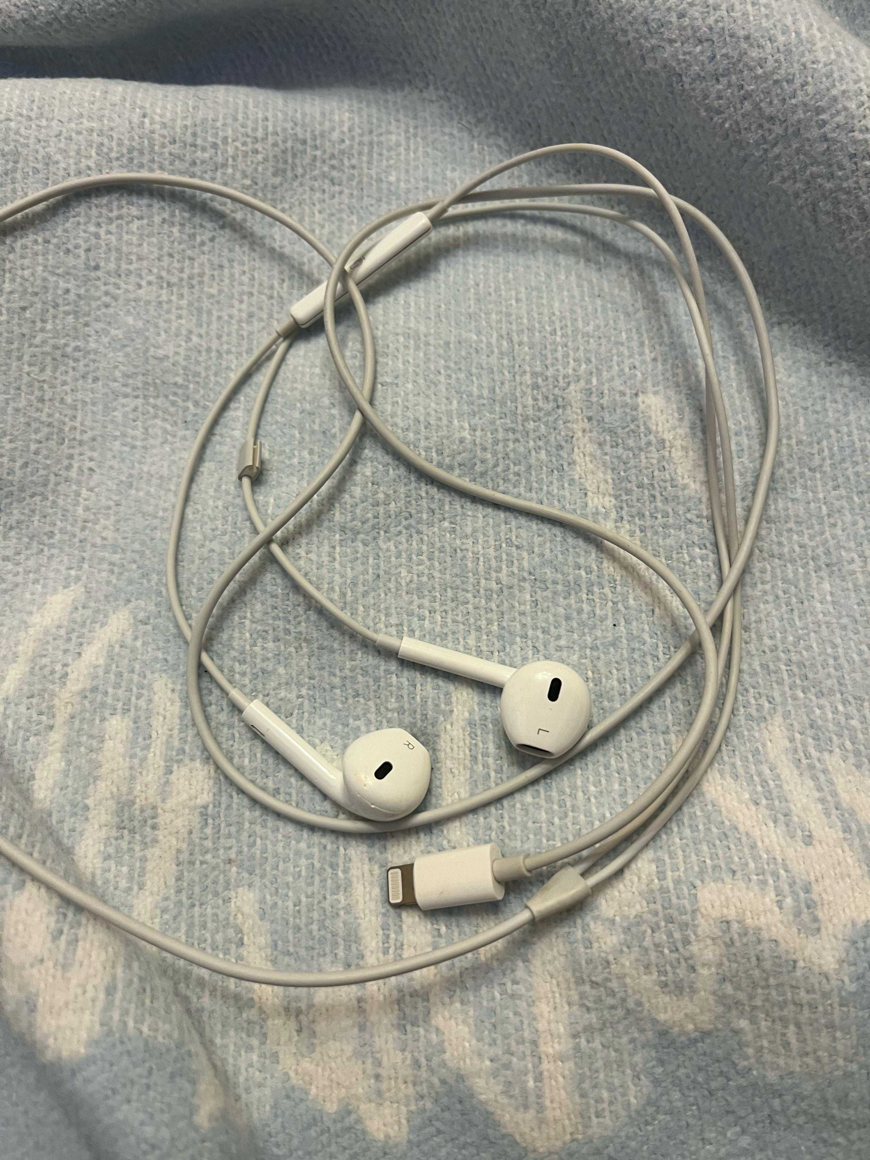 Apple iPhone EarPods with Mic Lightning. Оригінали