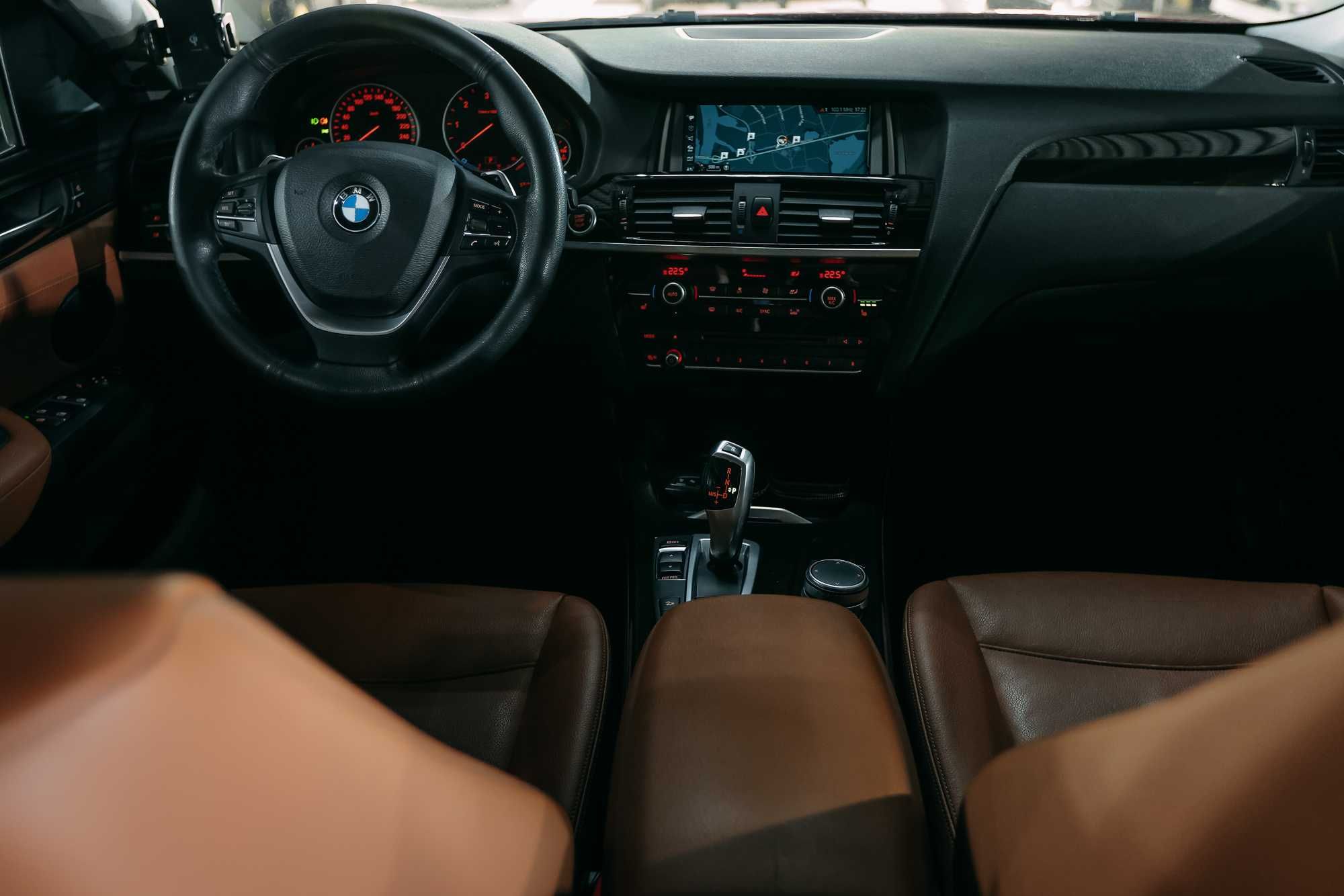 червоний BMW X4 2016