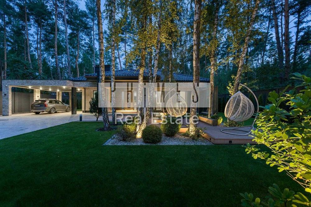 Продаж будинку Плюти. Сучасний ремонт! Басейн