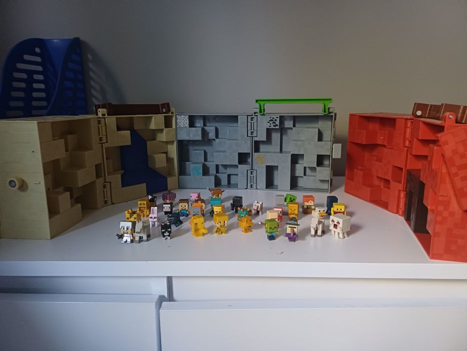 Minecraft walizki kolekcjonera plus figurki