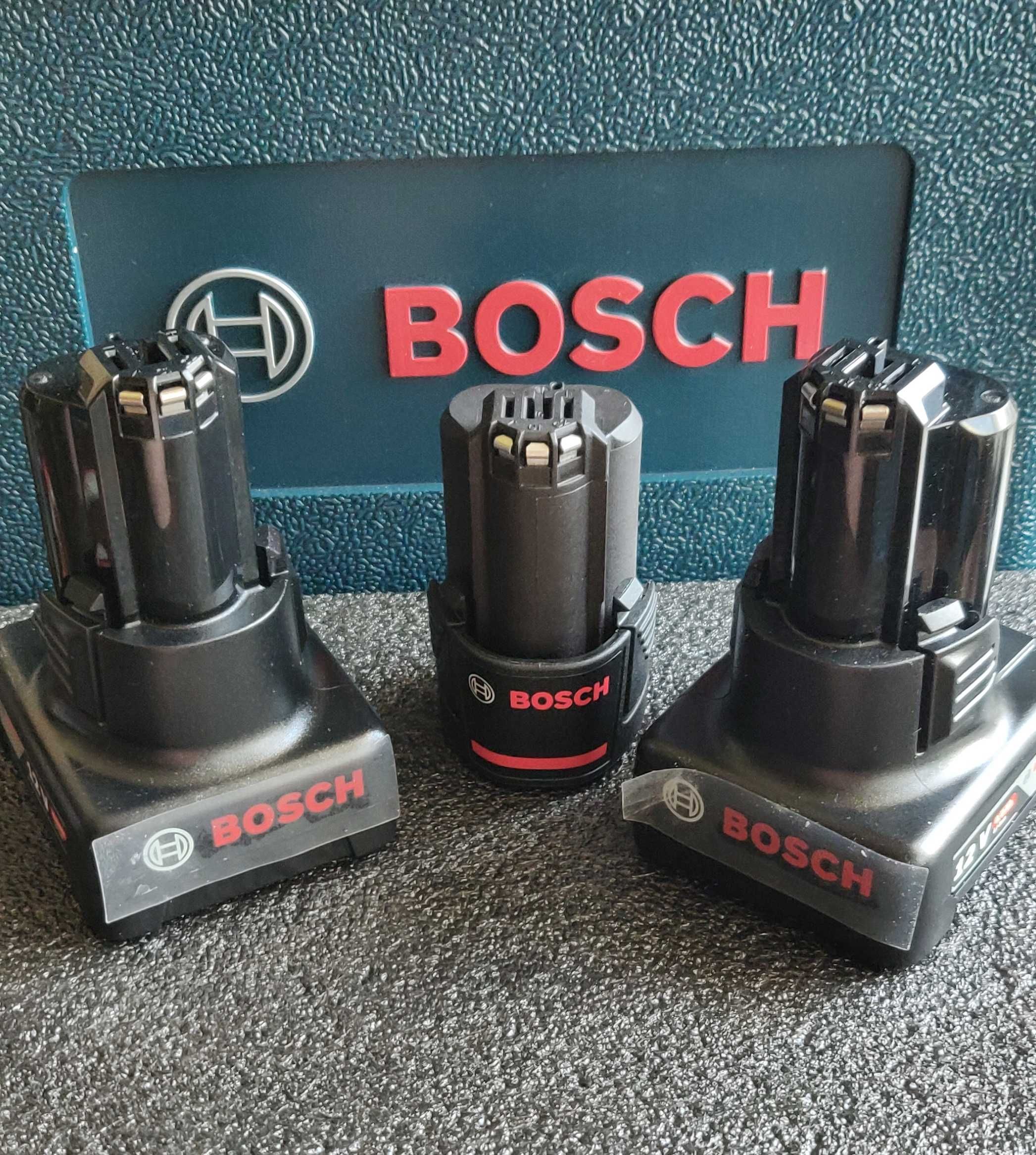 Оригинальный быстро-зарядный аккумулятор BOSCH Pro GBA 12V 4.0Ah/новый