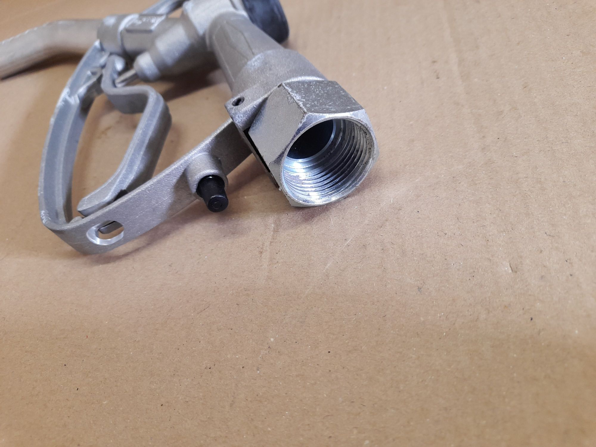 Pistolet nalewczy gespa do paliwa