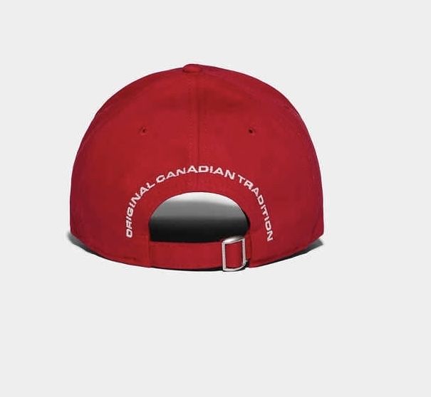 CZAPKA Z DASZKIEM DSQUARED2 czerwona logo Uniwersalny regulowany