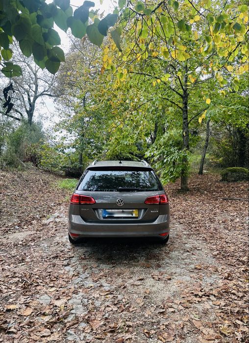 VOLKSWAGEN Golf Carrinha