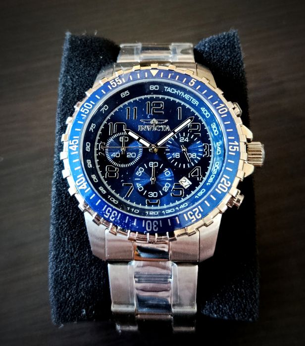 Invicta Specialty. Часы - хронограф