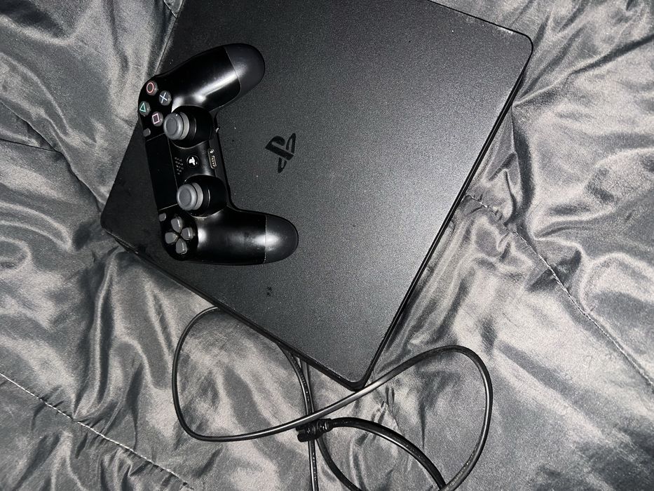 Ps 4 slim 500GB Usada
