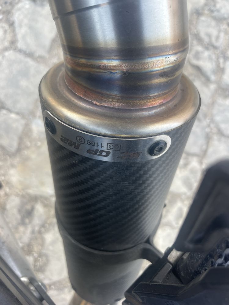 Kawasaki Z 1000 muito bom estado