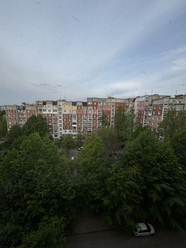 Продаж 3х кімнатної квартири на Малікова