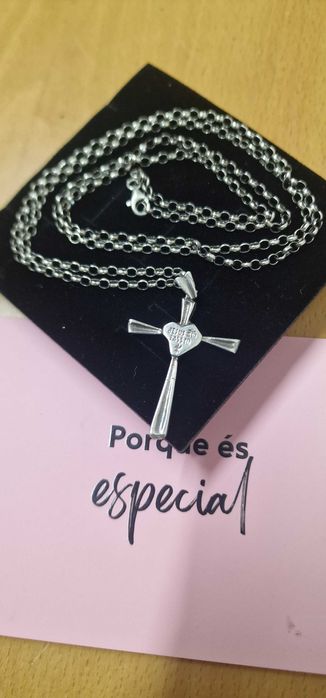 Colar prata 75cm com cruz