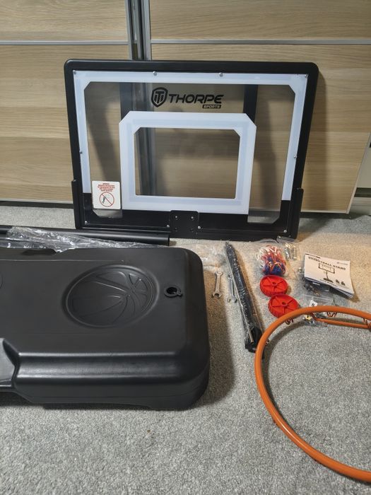 Kosz do koszykówki przenośny z regulacją wysokości