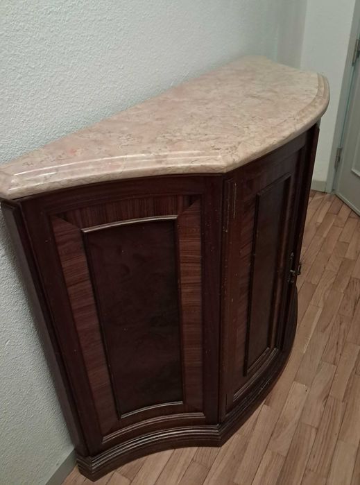 Móvel Antigo Castanho