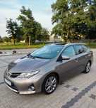 Toyota Auris Turing Sport Hybryda -sprzedam