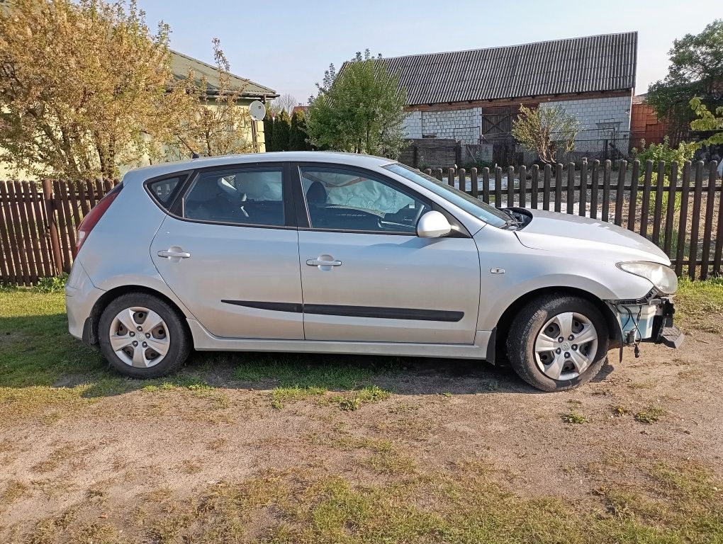 Hyundai i30, 2010r.