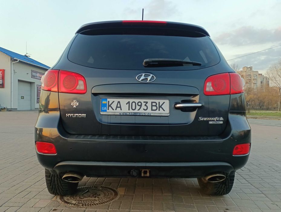 Hyundai Santa Fe -  9900 $, торг возможен