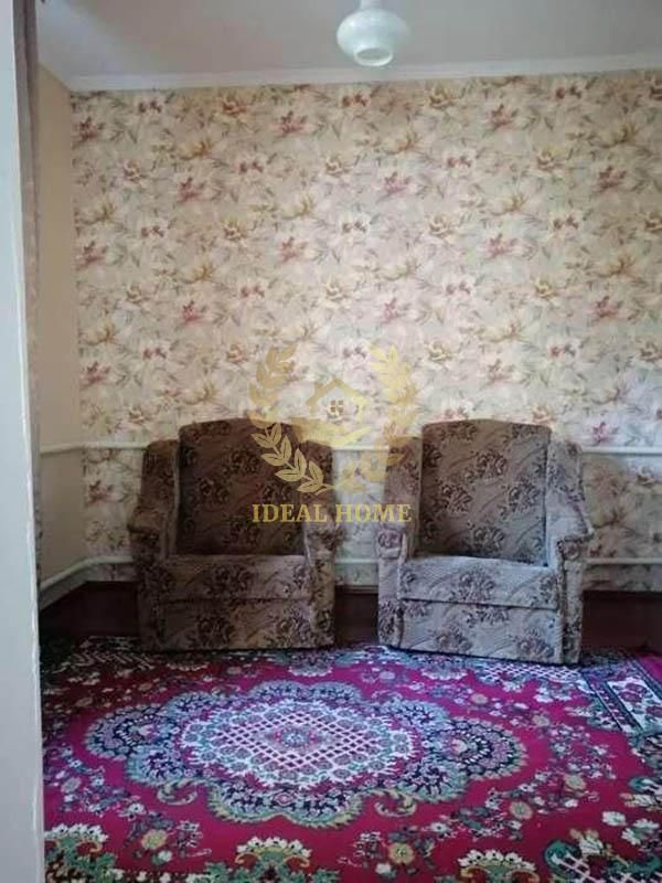 Продам будинок в смт Гребінки
