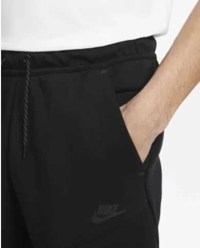 Спортивні брюки чоловічі Nike Tech-Fleece Utility Pant