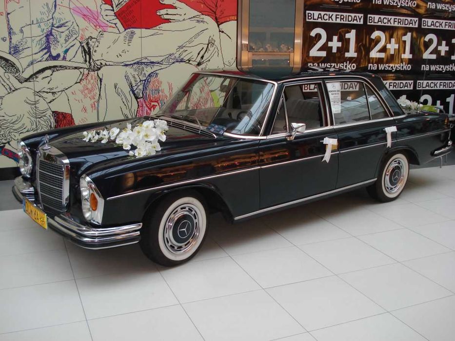 Auto samochód do ślubu zabytkowy Mercedes retro