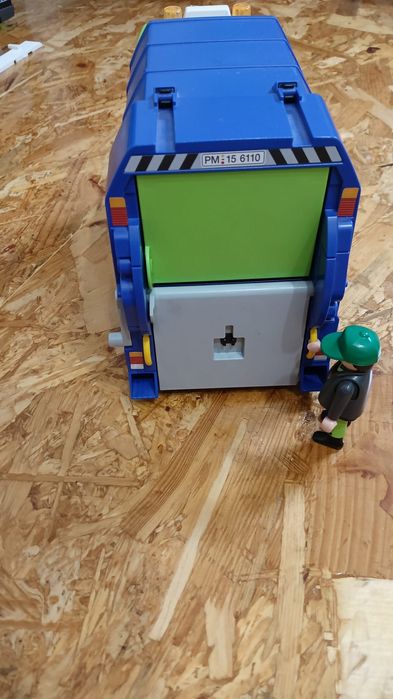 Playmobil śmieciarka
