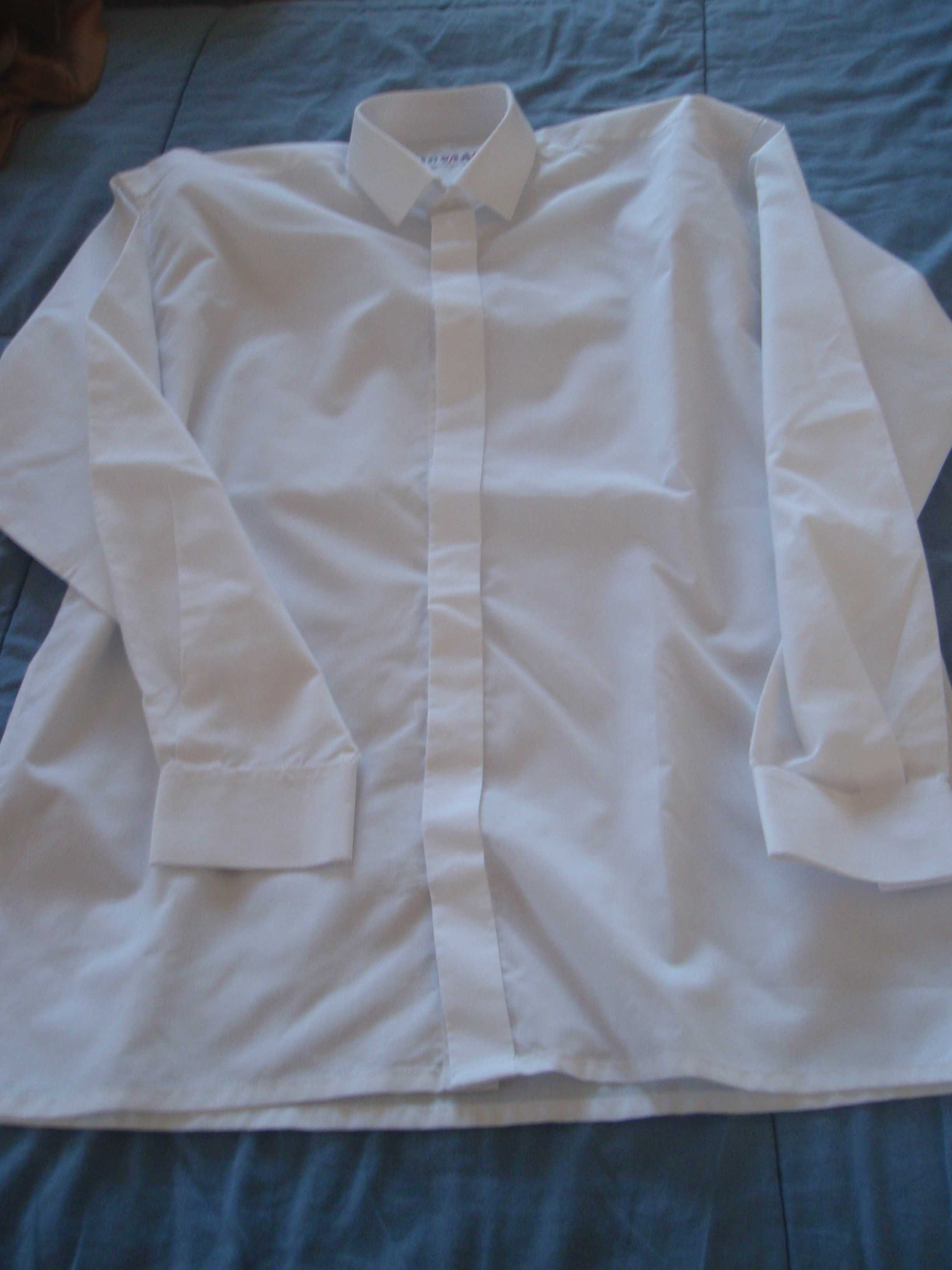 Camisa branca (clássica)