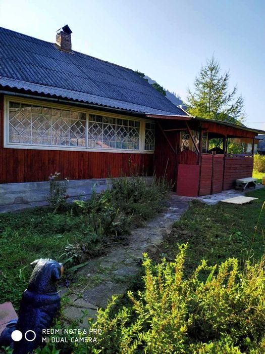 Продається будинок,мебльований. За 15 км. до Славська,до м. Сколе 5 км