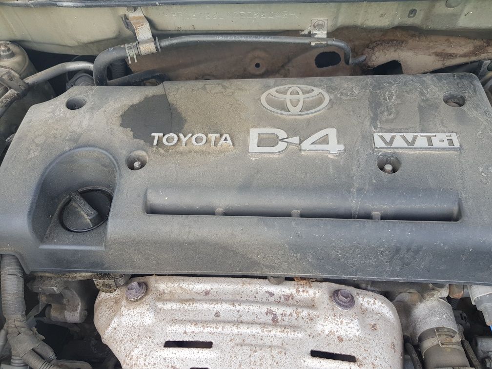 Toyota Avensis 2.0 vvti bogate wyposażenie zamiana