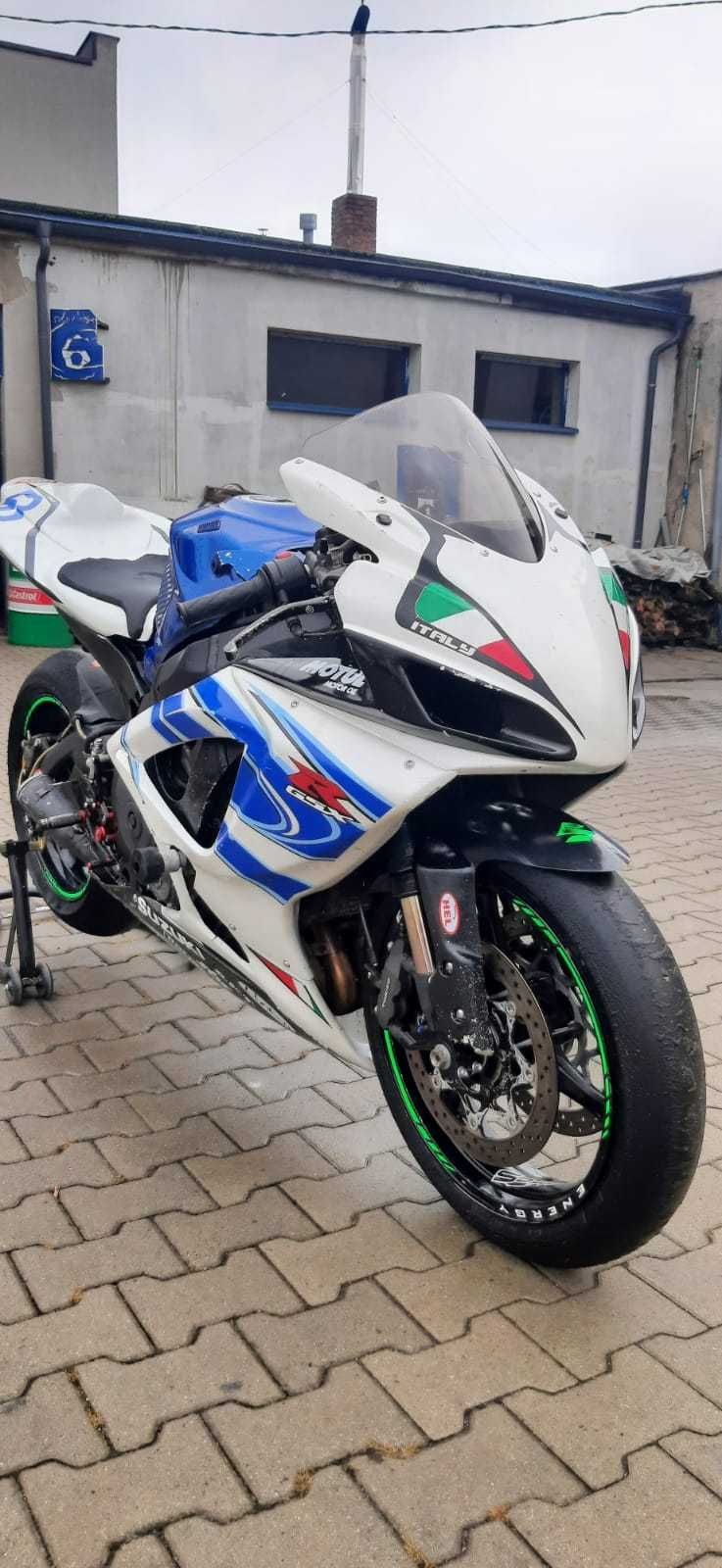Sprzedam Suzuki GSX-R K7 bez homologacji drogowej