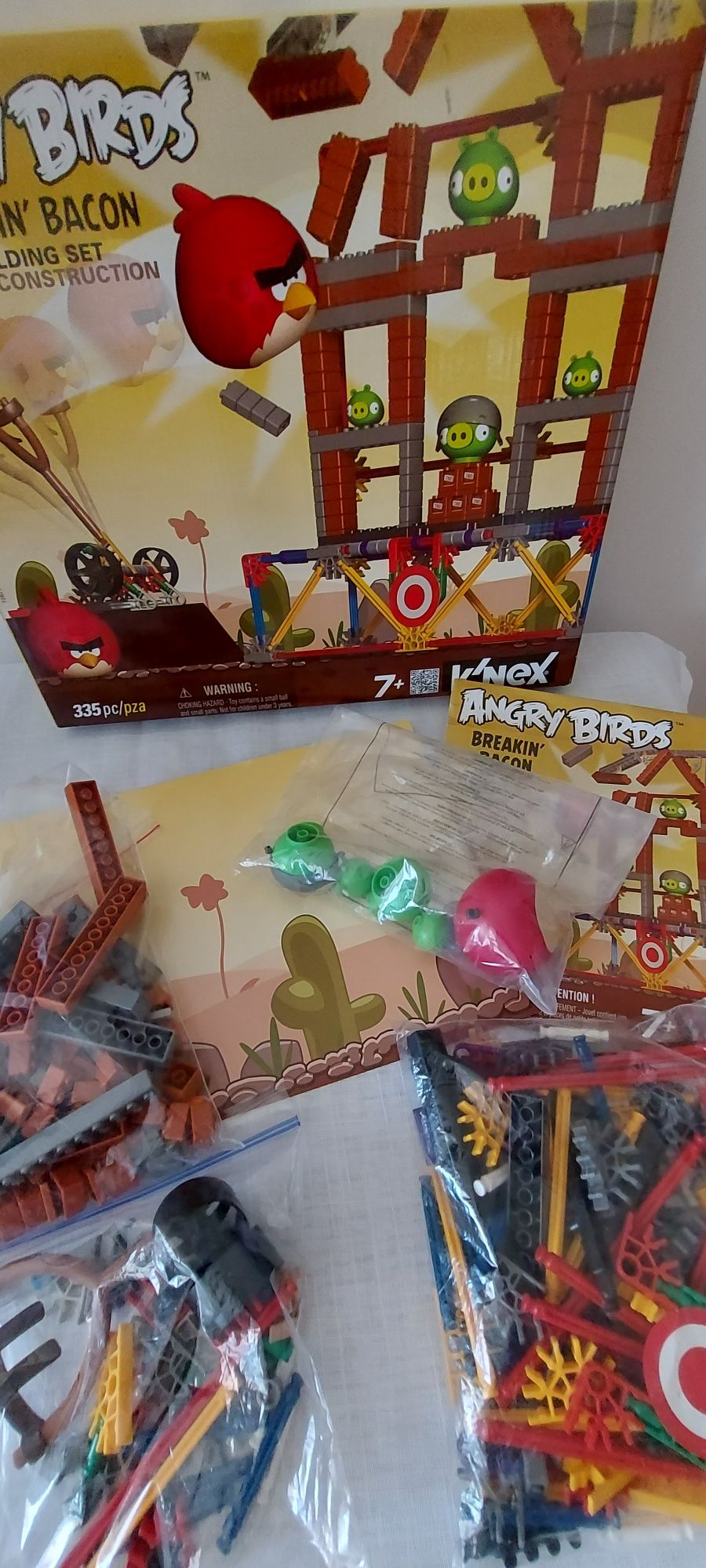 Angry birds  zestaw klocki gra książka