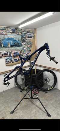 Rama commencal supreme v4 pod 29 cali