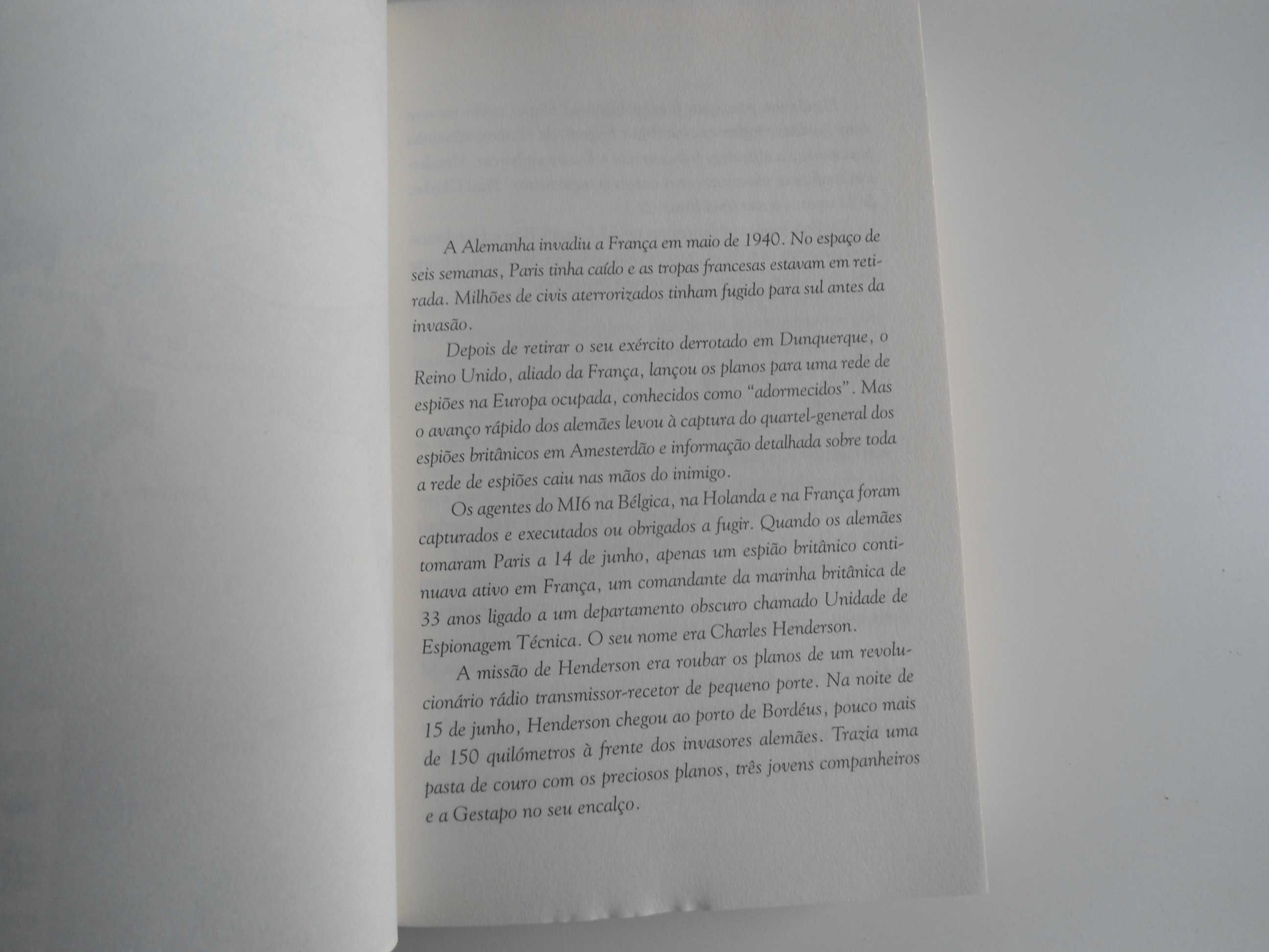 O Dia da Águia por Robert Muchamore