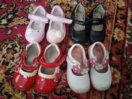 Пакет взуття (туфлі,черевички) на дівчинку