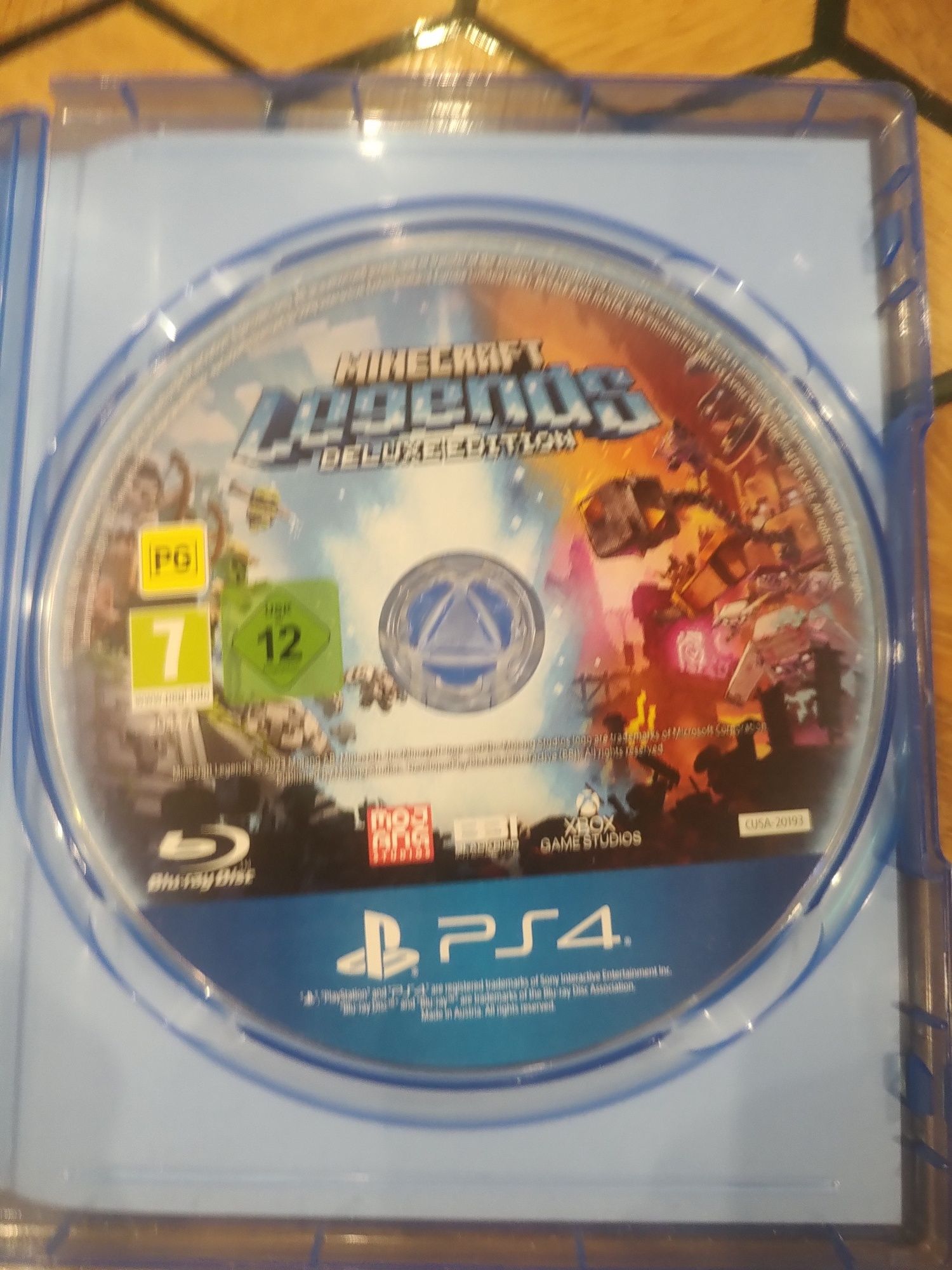 Minecraft Legends deluxe edition PS4